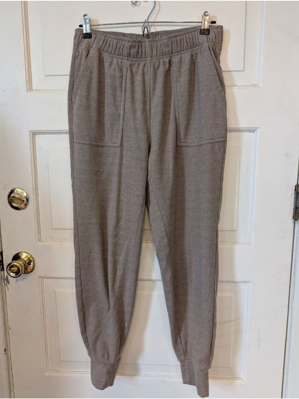 Women's Elastic Waist Loungewear Athleisure Joggers Size Med Taupe Soft Relaxed